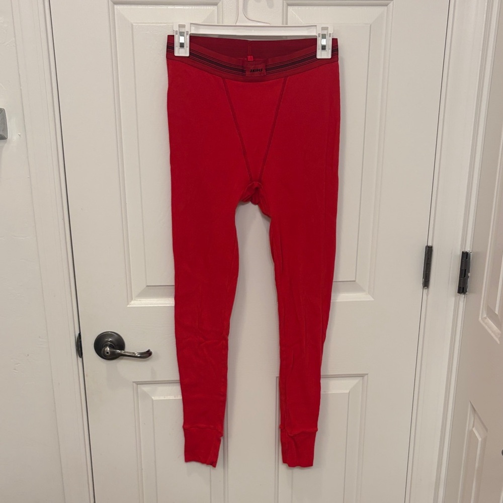 SKIMS Limited Edition Red Cotton Rib Leggings - Picture 2 of 5